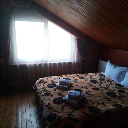לבוב Guest House מראה חיצוני תמונה