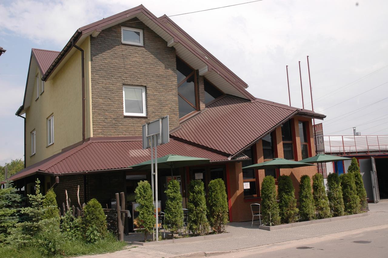 לבוב Guest House מראה חיצוני תמונה