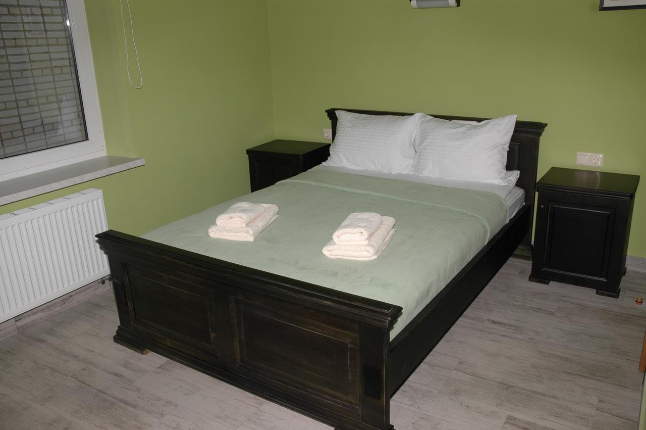 לבוב Guest House מראה חיצוני תמונה