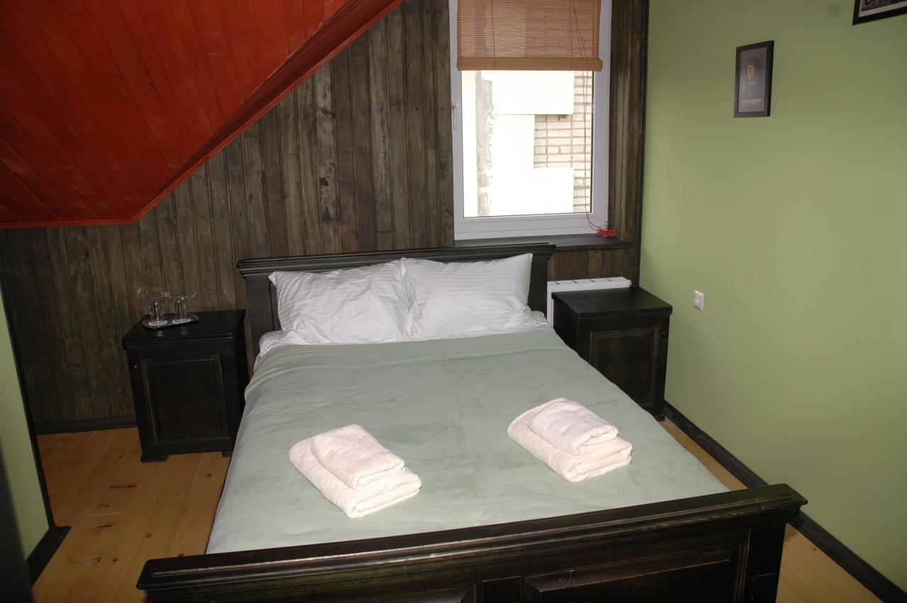 לבוב Guest House מראה חיצוני תמונה