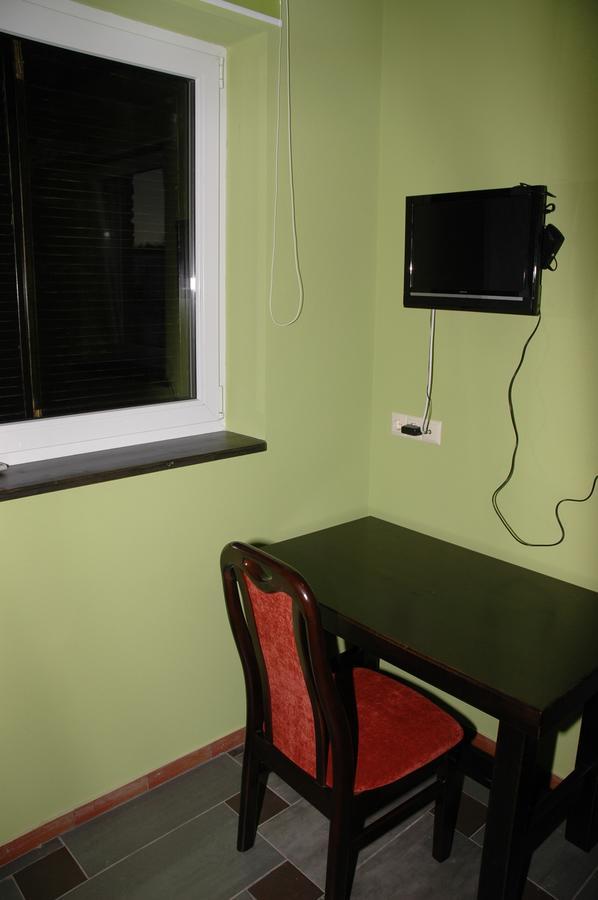 לבוב Guest House מראה חיצוני תמונה